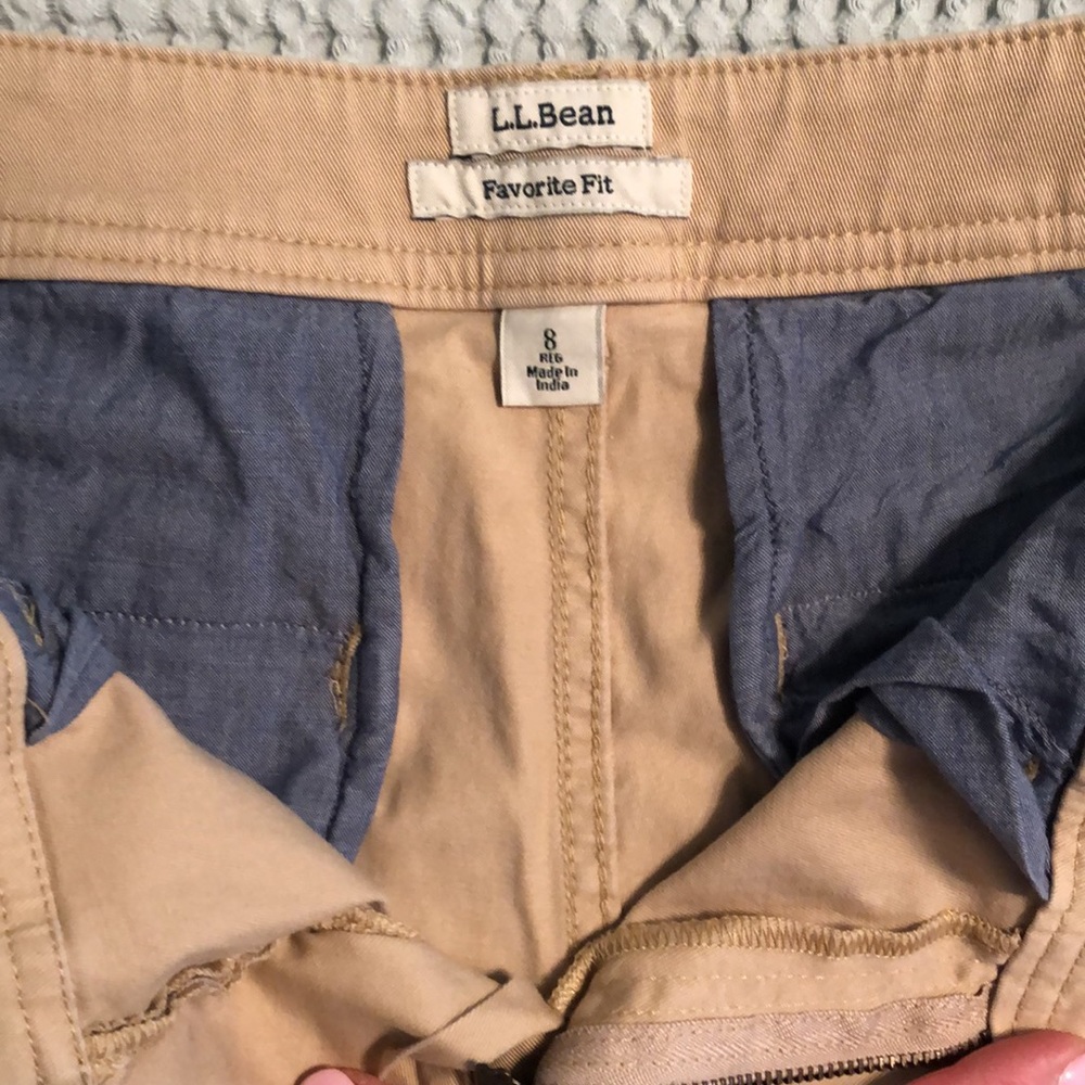 Ladies LL Bean twill shorts - Picture 2 of 5